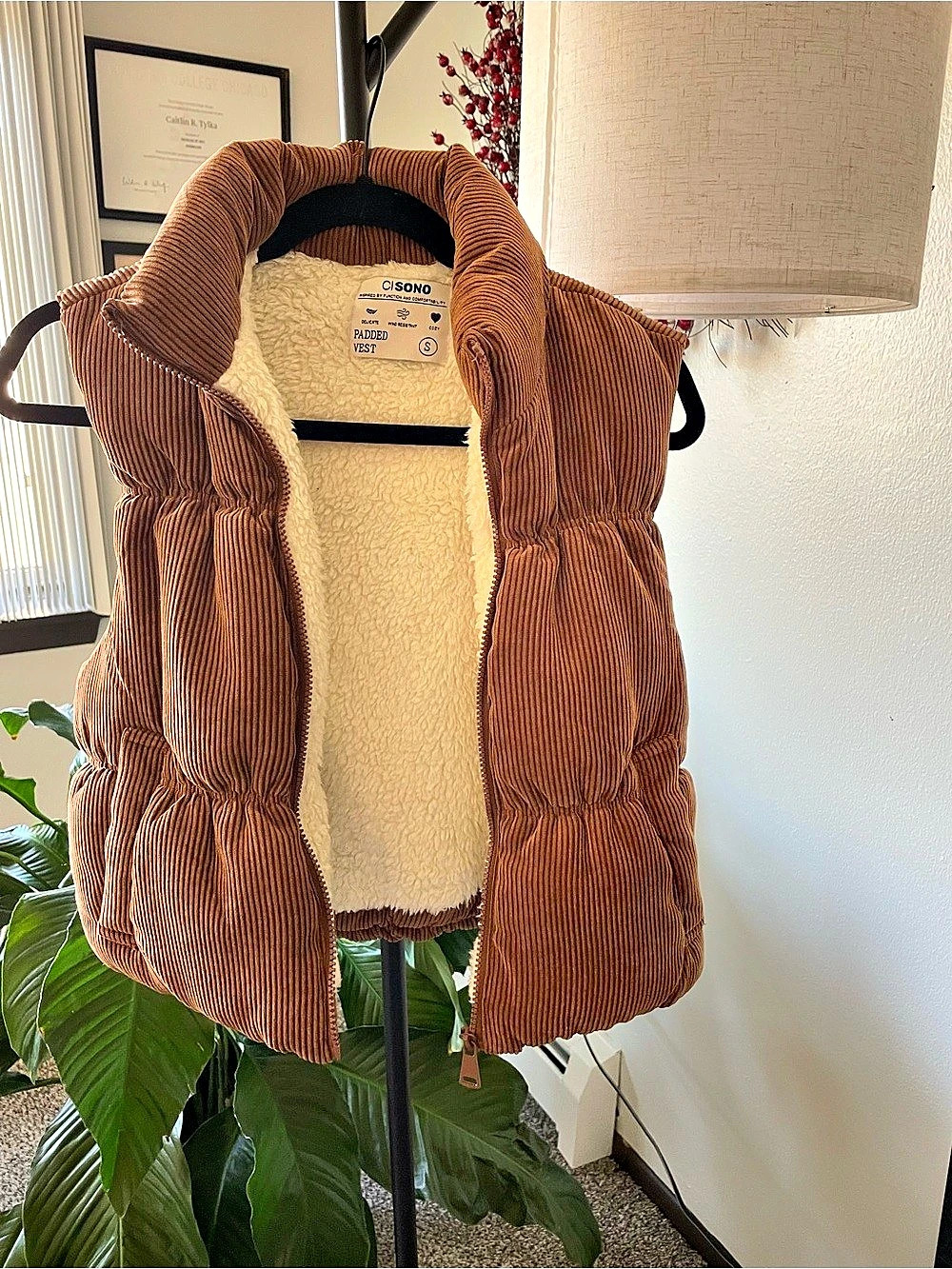 Cisono Corduroy Sherpa-Lined Vest Size Small Like New